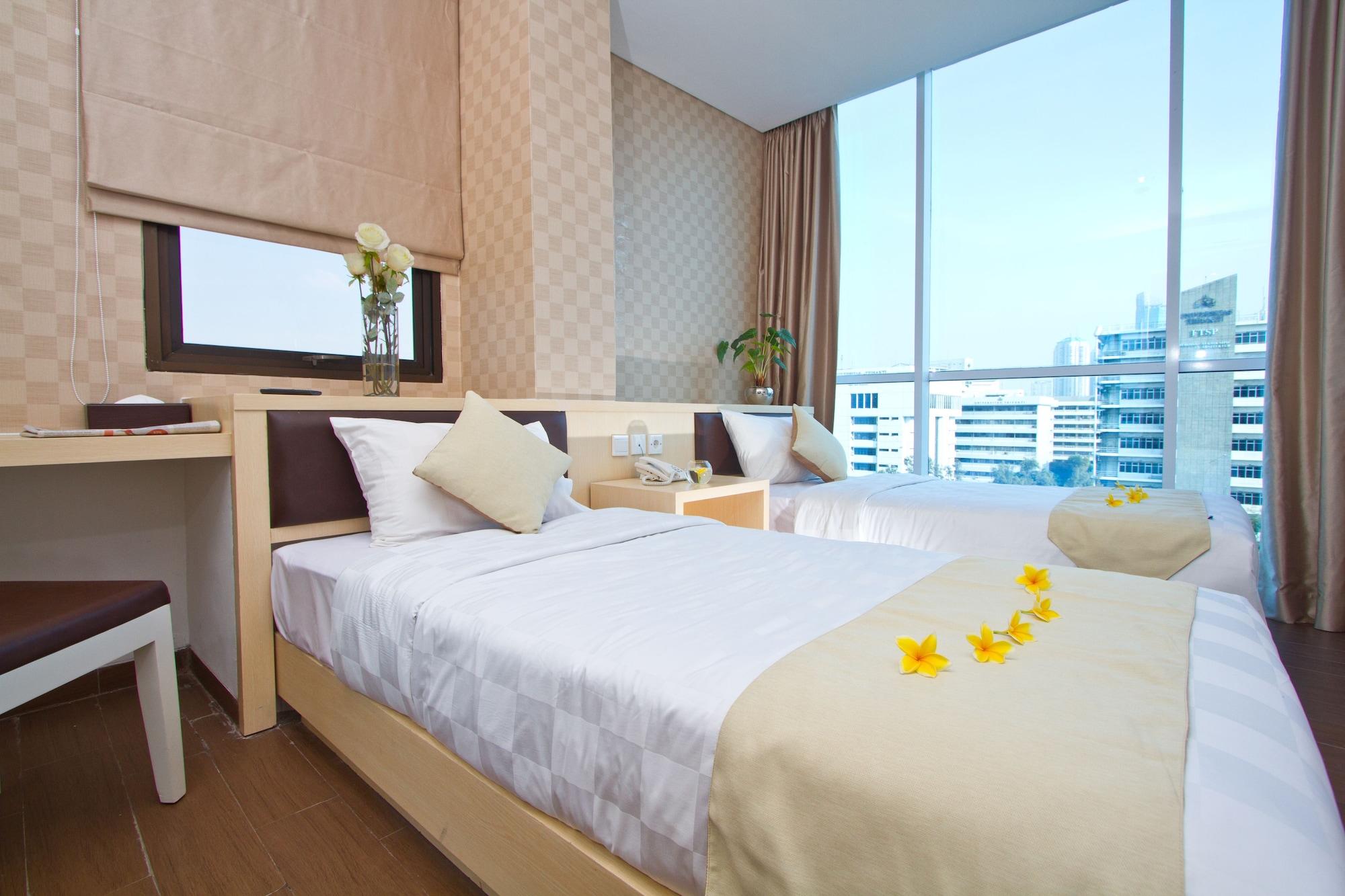 Hotel 88 Grogol Jakarta By Wh Exterior foto